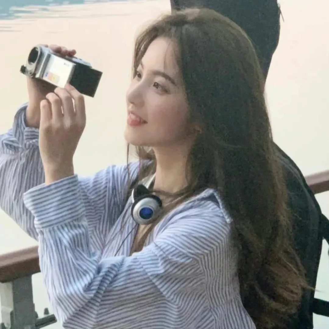 绝美女性复仇《亲切的金子》李英爱主演：天使面孔下的致命杀机，画面极具美感