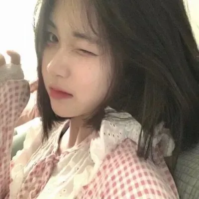 纯爱催泪经典《狼少年》宋仲基朴宝英：被遗弃的狼孩与病弱少女的绝美童话，赚足眼泪