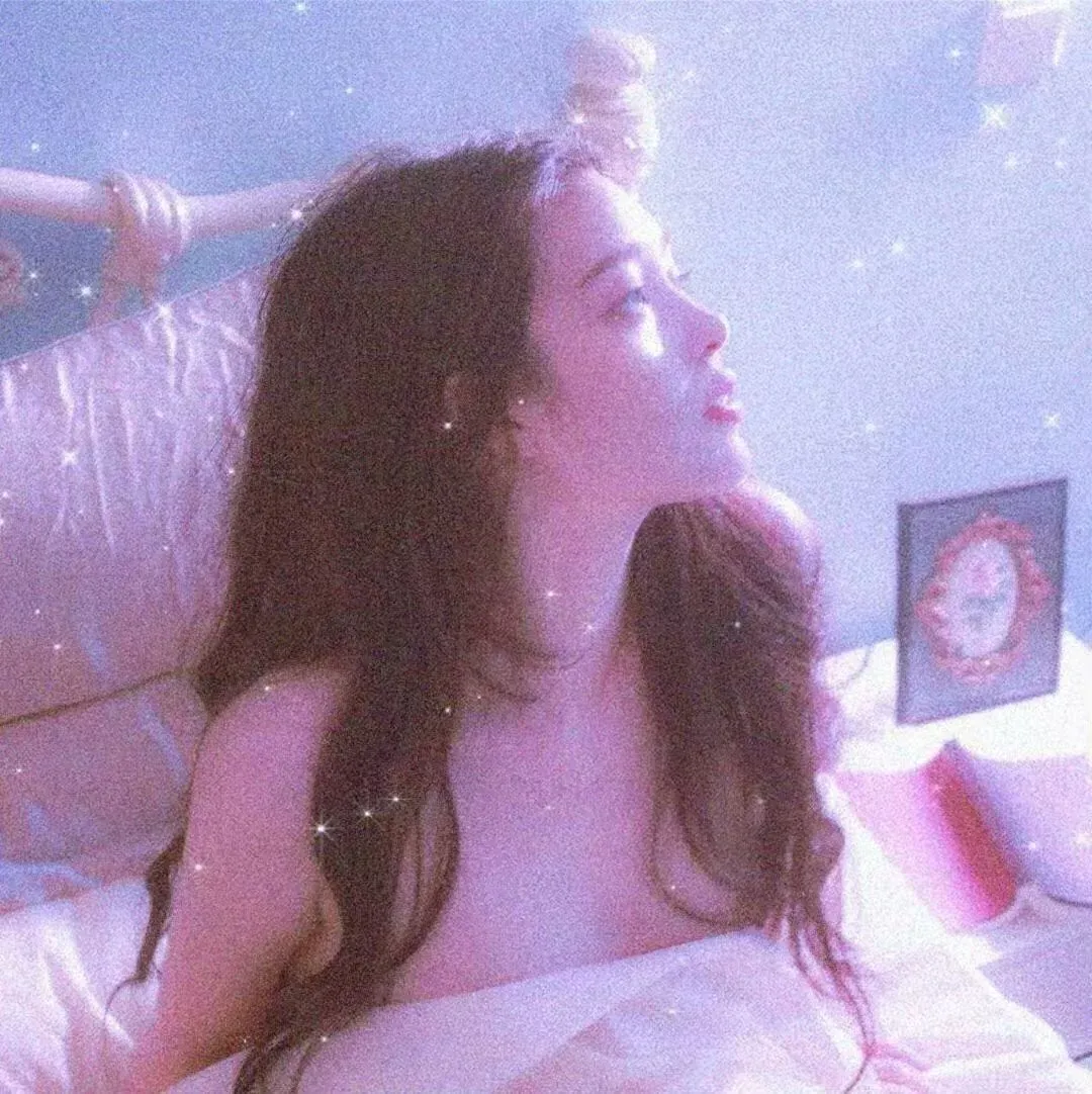 萝莉与太妹的友谊《下妻物语》深田恭子土屋太凤：穿洛丽塔的乖乖女与骑重机车的暴走族爆笑青春