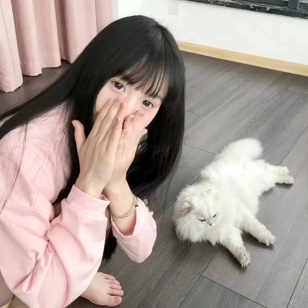 【高分生活剧】《西瓜》小林聪美市川实日子：四个不同性格的女人在合租屋里的清凉夏日，治愈神作